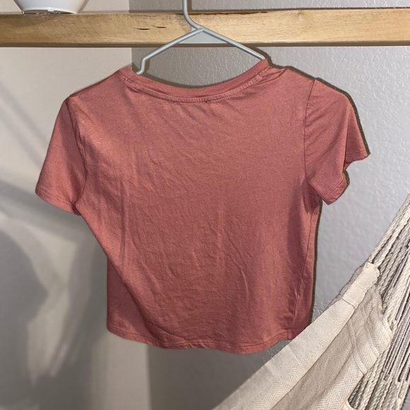 Dusty pink crop top - Picture 3 of 3